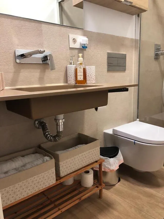 Estudio Centrico En Punonrostro Seville